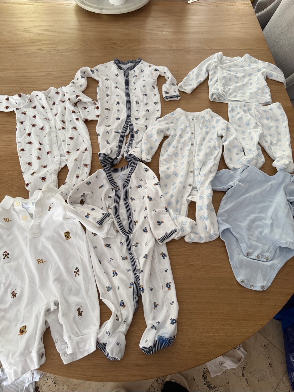 7 Ralph Lauren onesies (3 newborn 4 0-3M)
